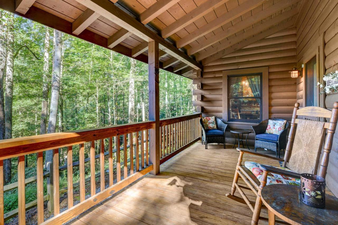 Waynesville Cabin With Covered Deck And Fire Pit! Lake Junaluska Экстерьер фото