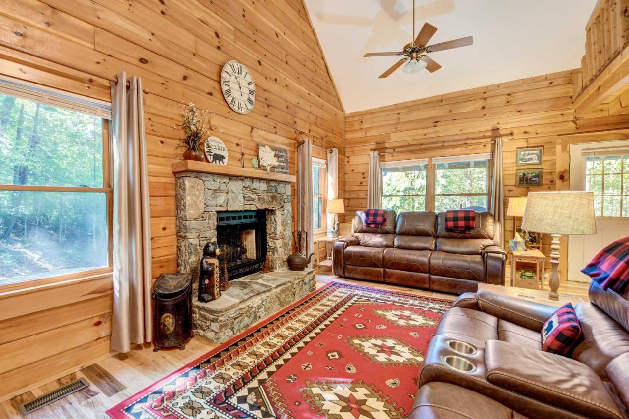 Waynesville Cabin With Covered Deck And Fire Pit! Lake Junaluska Экстерьер фото